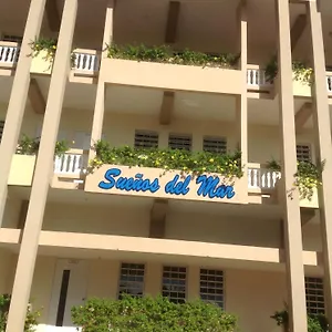suenos-del-mar-vacation-rentals.comcaribbean.com/